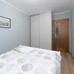 Luxury In The City-10-ksiezymlyn&galerialodzka Apartment *