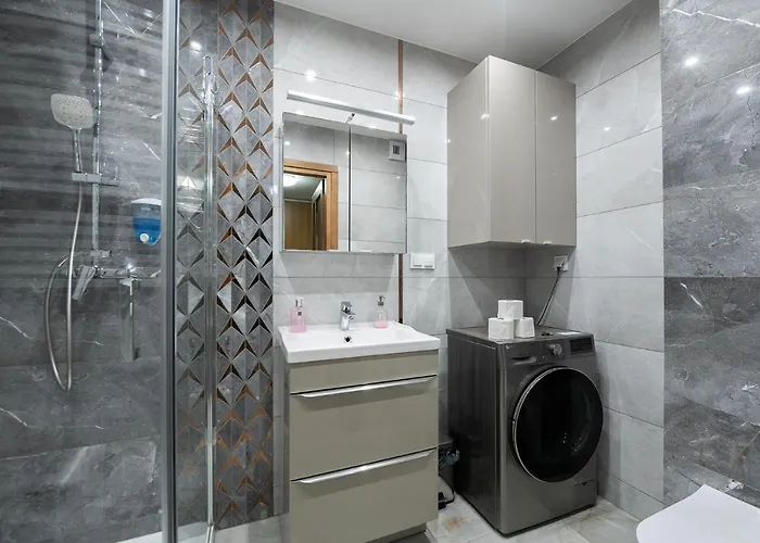 Luxury In The City-10-ksiezymlyn&galerialodzka شقة *