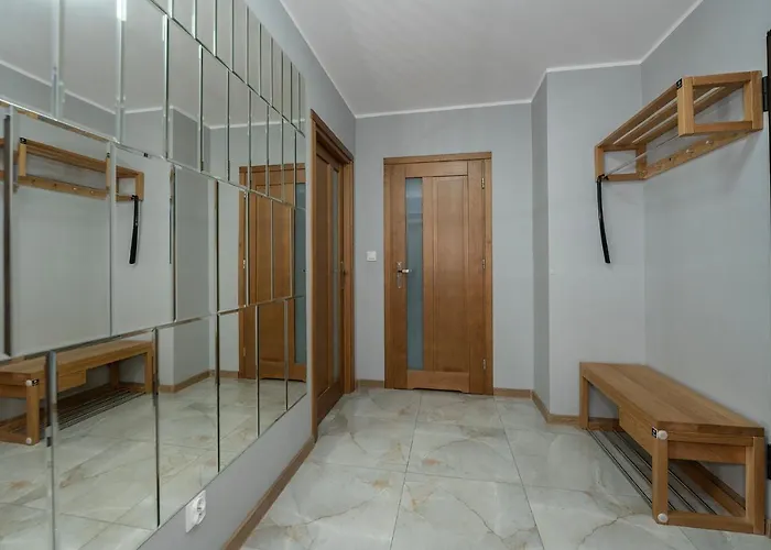 شقة Luxury In The City-10-ksiezymlyn&galerialodzka